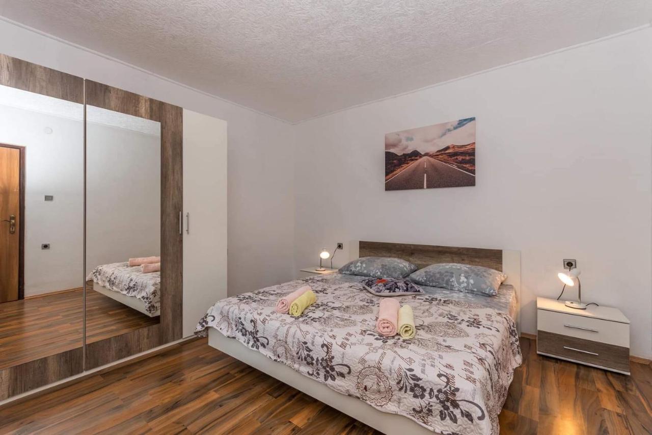Agape Apartments Biograd Na Moru Eksteriør billede