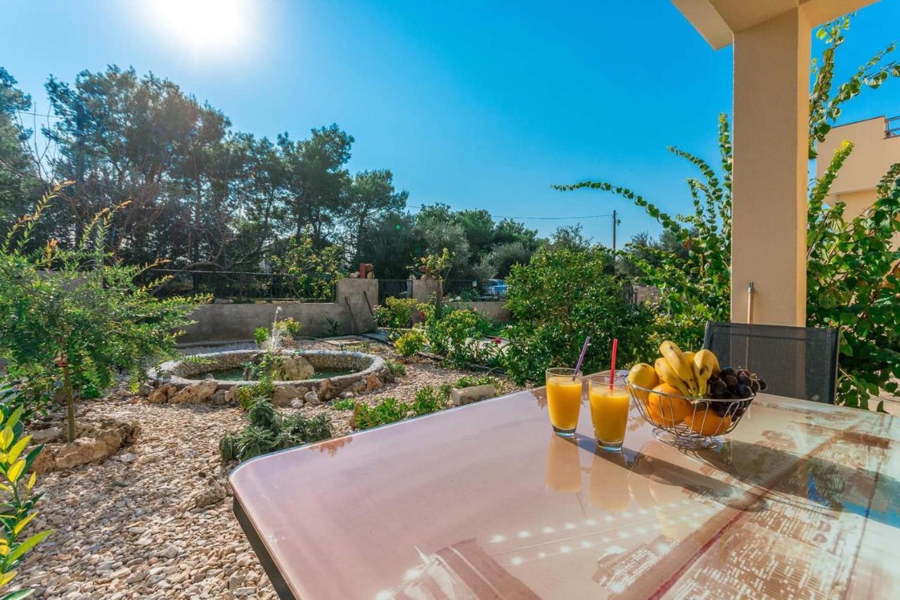 Agape Apartments Biograd Na Moru Eksteriør billede