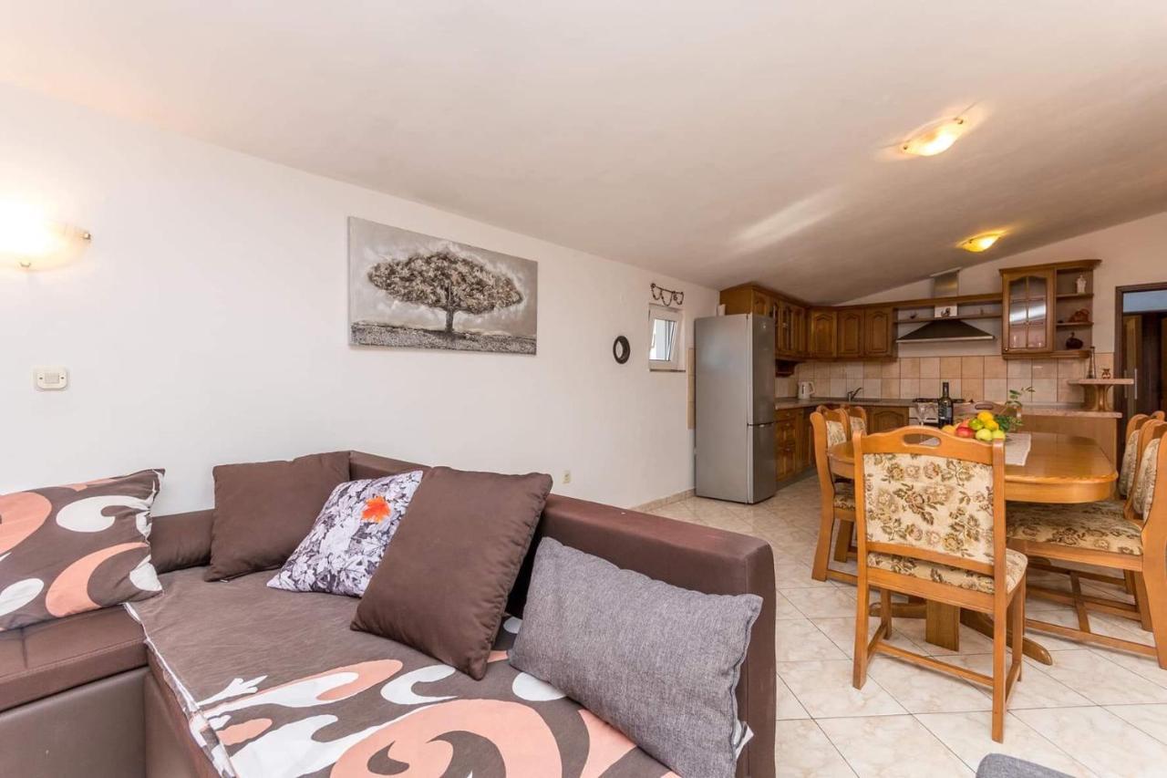 Agape Apartments Biograd Na Moru Eksteriør billede