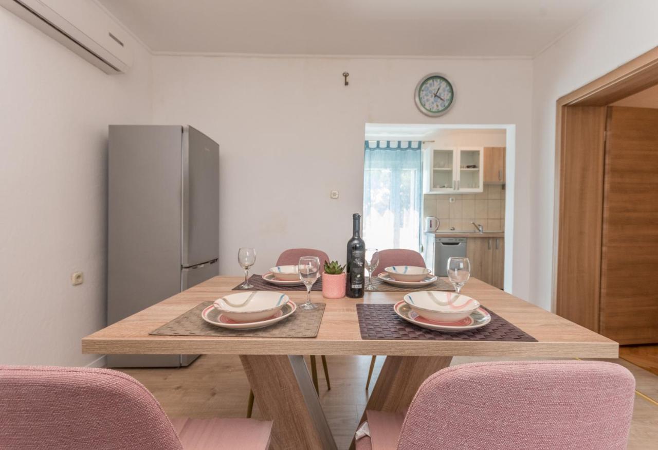 Agape Apartments Biograd Na Moru Eksteriør billede