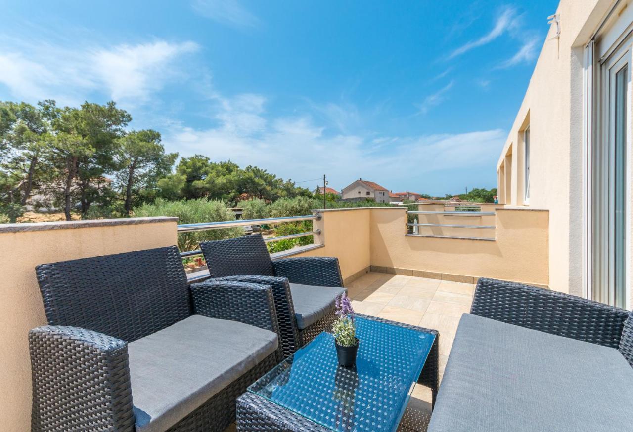 Agape Apartments Biograd Na Moru Eksteriør billede
