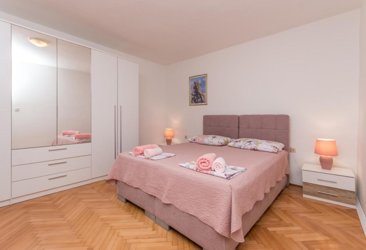 Agape Apartments Biograd Na Moru Eksteriør billede