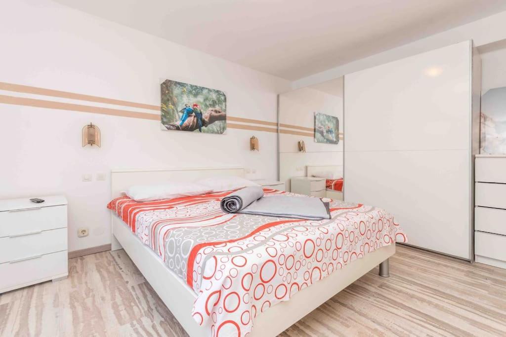 Agape Apartments Biograd Na Moru Eksteriør billede