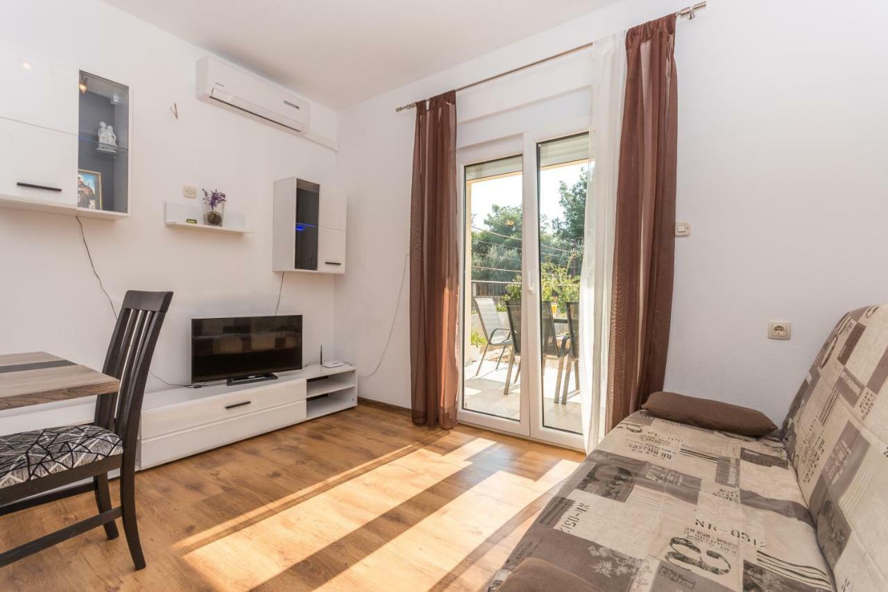 Agape Apartments Biograd Na Moru Eksteriør billede
