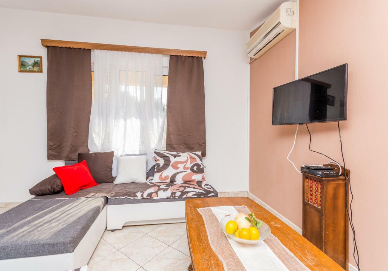 Agape Apartments Biograd Na Moru Eksteriør billede
